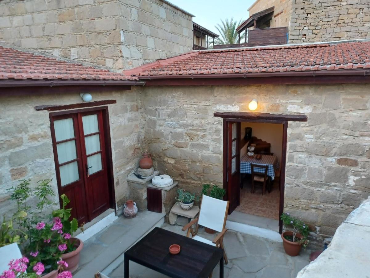 Niovi House Apartment Tochni Exterior photo