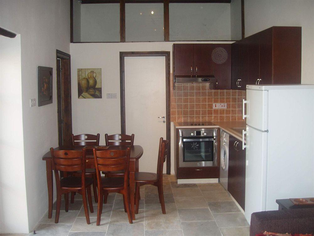 Niovi House Apartment Tochni Exterior photo